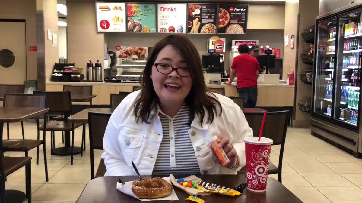 diabetessisters's tweet photo. We are loving this new D-Parody video by Melissa Lee @sweetlyvoiced  How many #DSistersInAction did you spot? (Hint: we see several DSisters and a DMister!!)  https://t.co/guinDJHVbX https://t.co/UojzKI03d1