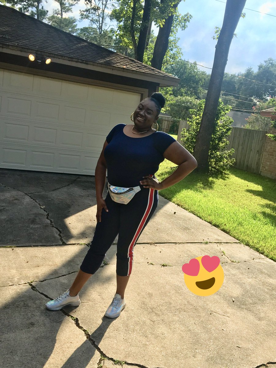 ShianCheyenne's tweet photo. #OTR2 🐝❤️😩 picture from Sunday https://t.co/rmSmh5fyZ5