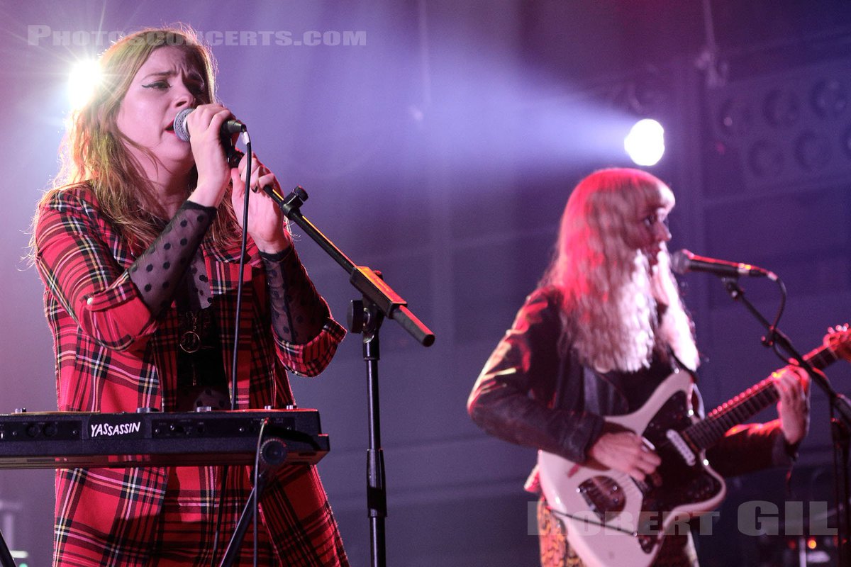 photosconcerts's tweet photo. #Photo #Yassassin @yassassinmusic @gaitelyrique @Paris 2018-09-18 https://t.co/Fh8kXdxkfw @Radical_Prod #PhotosConcerts #RobertGil https://t.co/G6oZCT5HV8