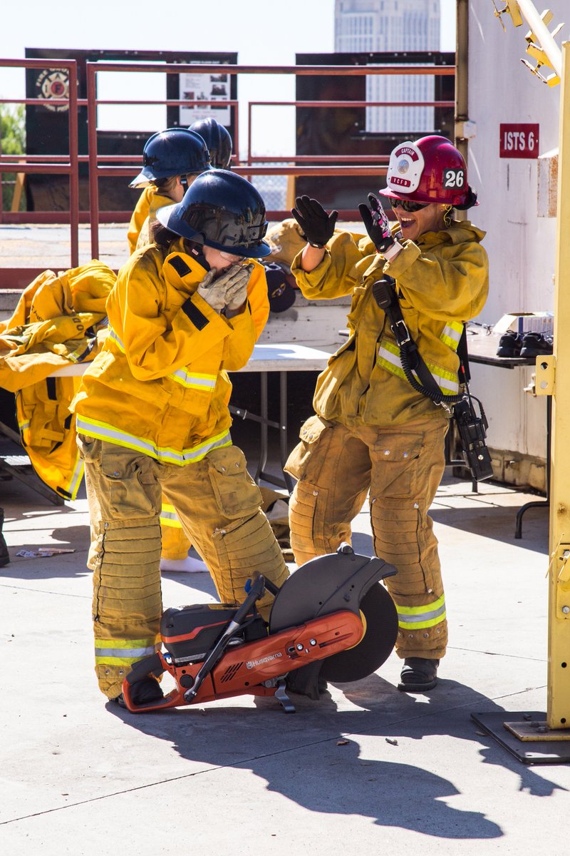 LAFDFoundation's tweet photo. We'd like to thank the @WellsFargo Foundation, @MayorOfLA, @CD6Nury, @joinlafd and many others for their generous support of the @LAFD's second Girls Camp of 2018 that took place last weekend. It's a privilege to support #LAFDGirlsCamp with you all! https://t.co/pUlPJz9P0j