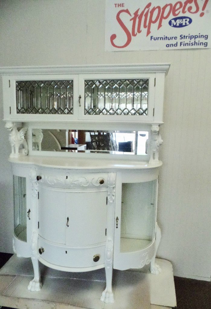 TheStrippers2's tweet photo. Done! Repaired, refinished and restored to its original, one-of-a-kind glory.

#thestrippers427 #furniturestripping #furniturerefinishing #furniturerepair #paintedfurniture #makeitnewagain #professionalresults #kwawesome #bitsandpieces https://t.co/2SL21aZuVq