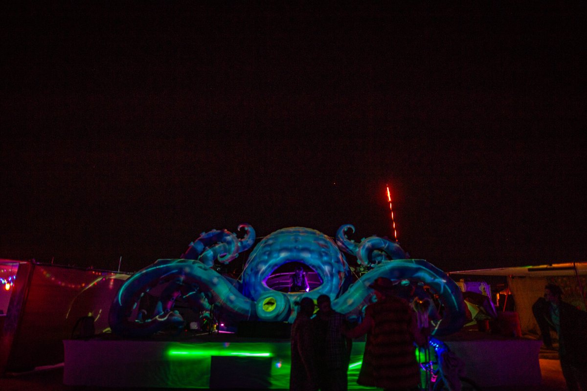 gallotia_viz's tweet photo. Worked with the teams at @blackrabbitentertainment to make some magic happen at @Burningman this year. Animating and projection mapping really brought our octopus friend to life!
#burningman #deepseadivers #ocean #octopus #projectionmapping #projection #livevisuals #gallotiamsv https://t.co/nOvm6q7P4c