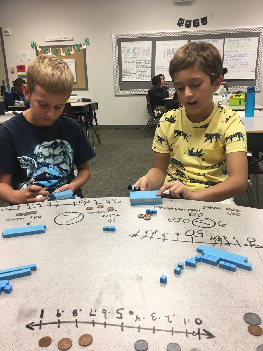 ms_islam3's tweet photo. Learning about decimals! #MREhero https://t.co/iraTvjAri3