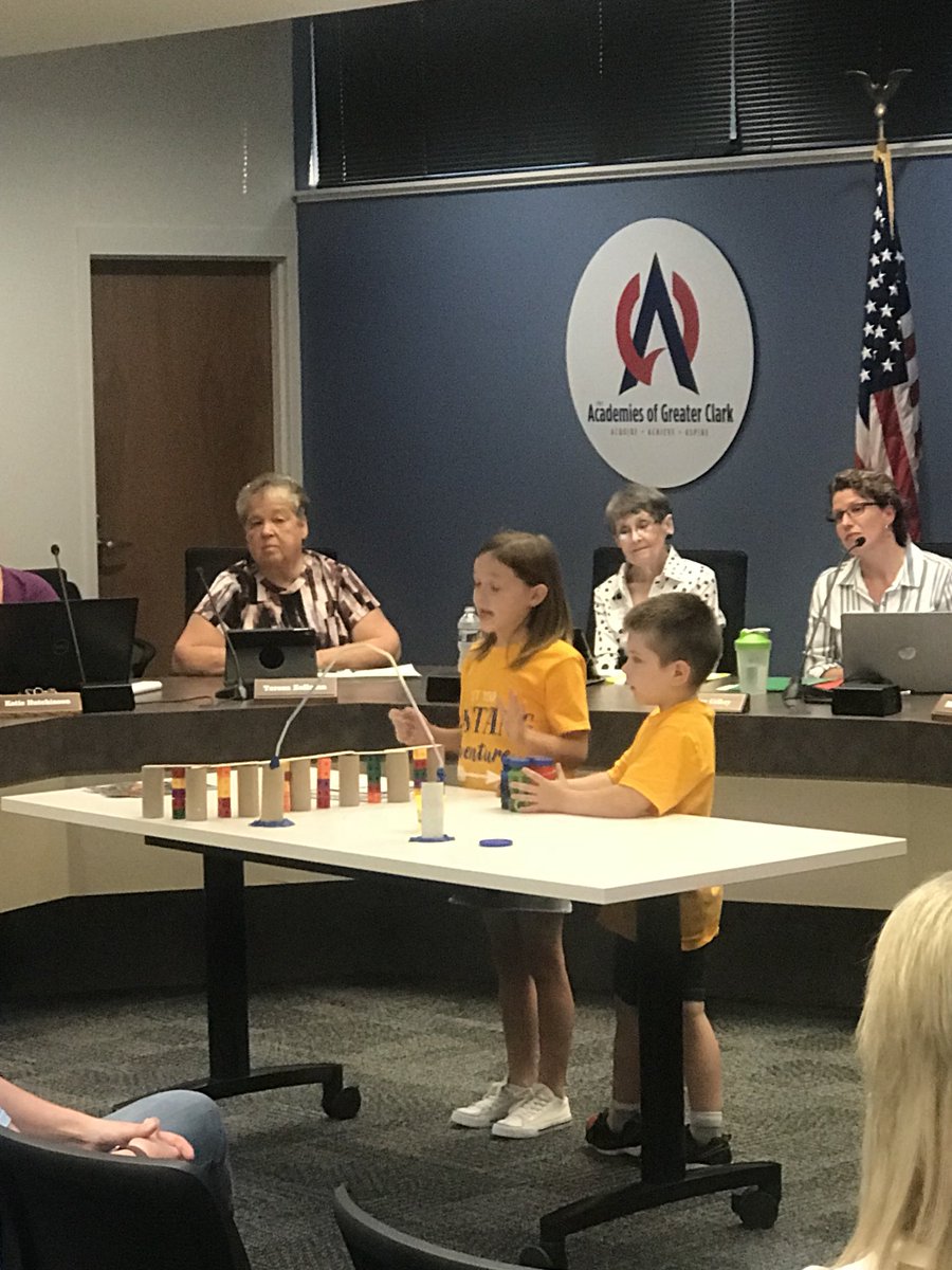 KimHartlage's tweet image. These Mustangs knocked their STEM presentation out of the Park tonight for our GCCS Board meeting!!!!  #GCCS #WeareGCCS