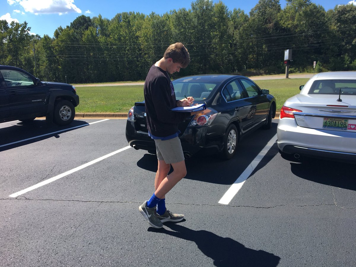 mrsmctownsend's tweet photo. And we’re back in the parking lot calculating diversity of cars! #biodiversitylab #APES #handsonlearning https://t.co/5Ioj2vkiH7