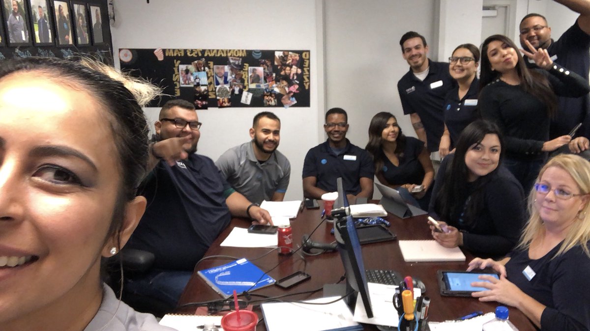 kmdel_1026's tweet photo. Texas West. Blitzing for success #WeMeanBusiness #ahoo
Thank you Leaders and business team for making it happen today. @KyleAivazian @DOSCarlaHolt #Springbusiness https://t.co/FFBq3BoRzn