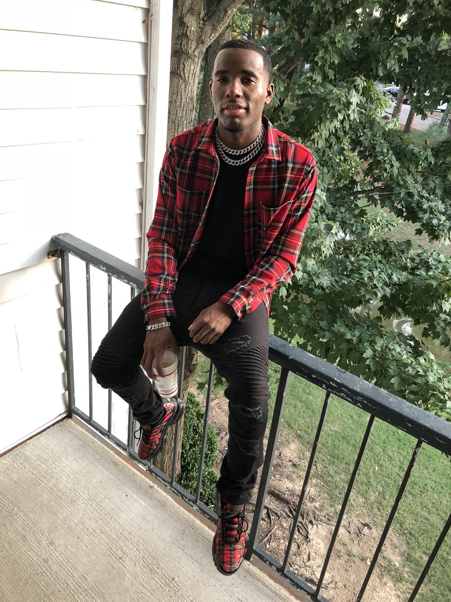 Big___Charles's tweet photo. I been like this for a min 🤷🏾‍♂️ https://t.co/hNYhtfwkek