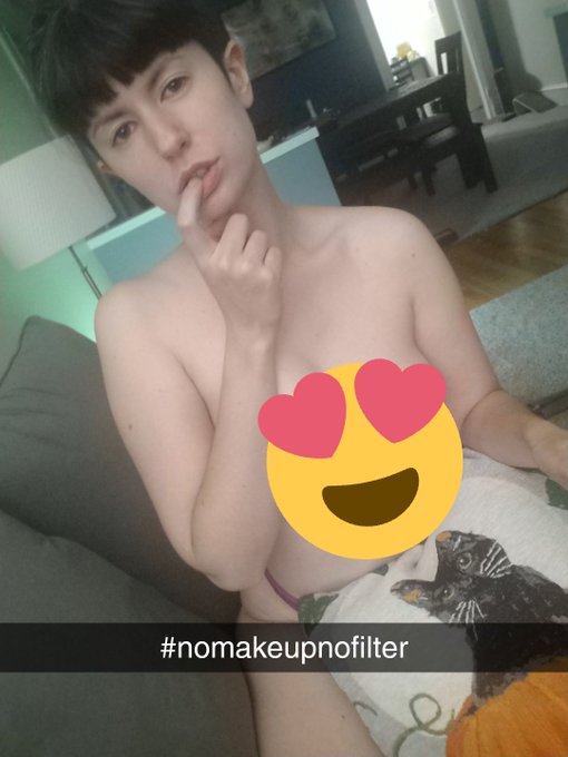 peep the uncensored pic (and more) at my premium snap! #snapchat #nsfw https://t.co/WuHOF5nxNB https://t<a href="/tag/snapchat"class="tags"><span>#snapchat</span></a><a href="/tag/nsfw"class="tags"><span>#nsfw</span></a>