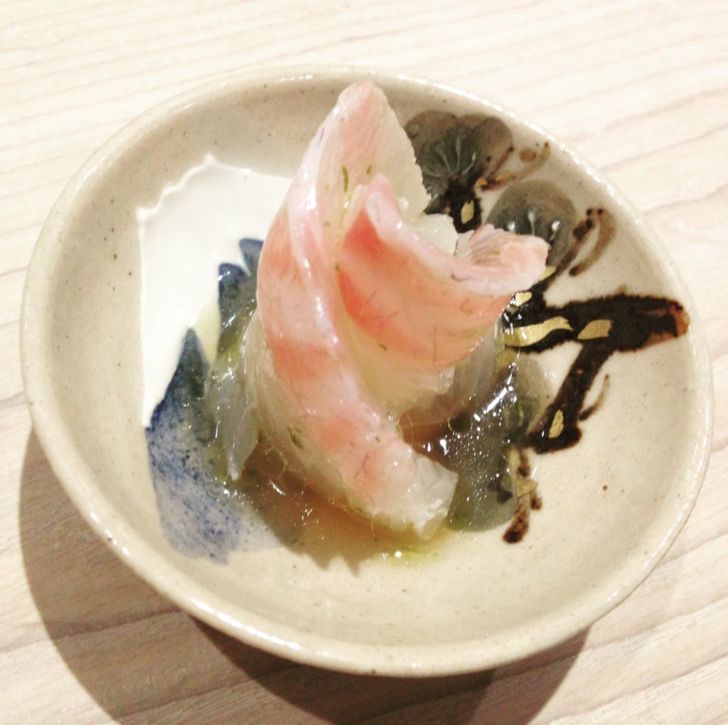 skyfullofbacon's tweet photo. Japanese red snapper #Fooditor https://t.co/ZEbKlWhYnL
