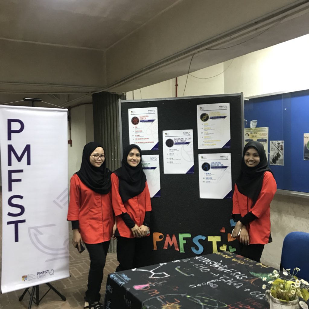 pmfst's tweet photo. Jangan lupa temujanji kita hari ini di hadapan Bilik Aktiviti Pelajar (bawah DAM), bermula jam 9 pagi hingga 4 petang. Kami menunggu anda di sana!
#FSTtothefore https://t.co/4l6XiuLlJ9