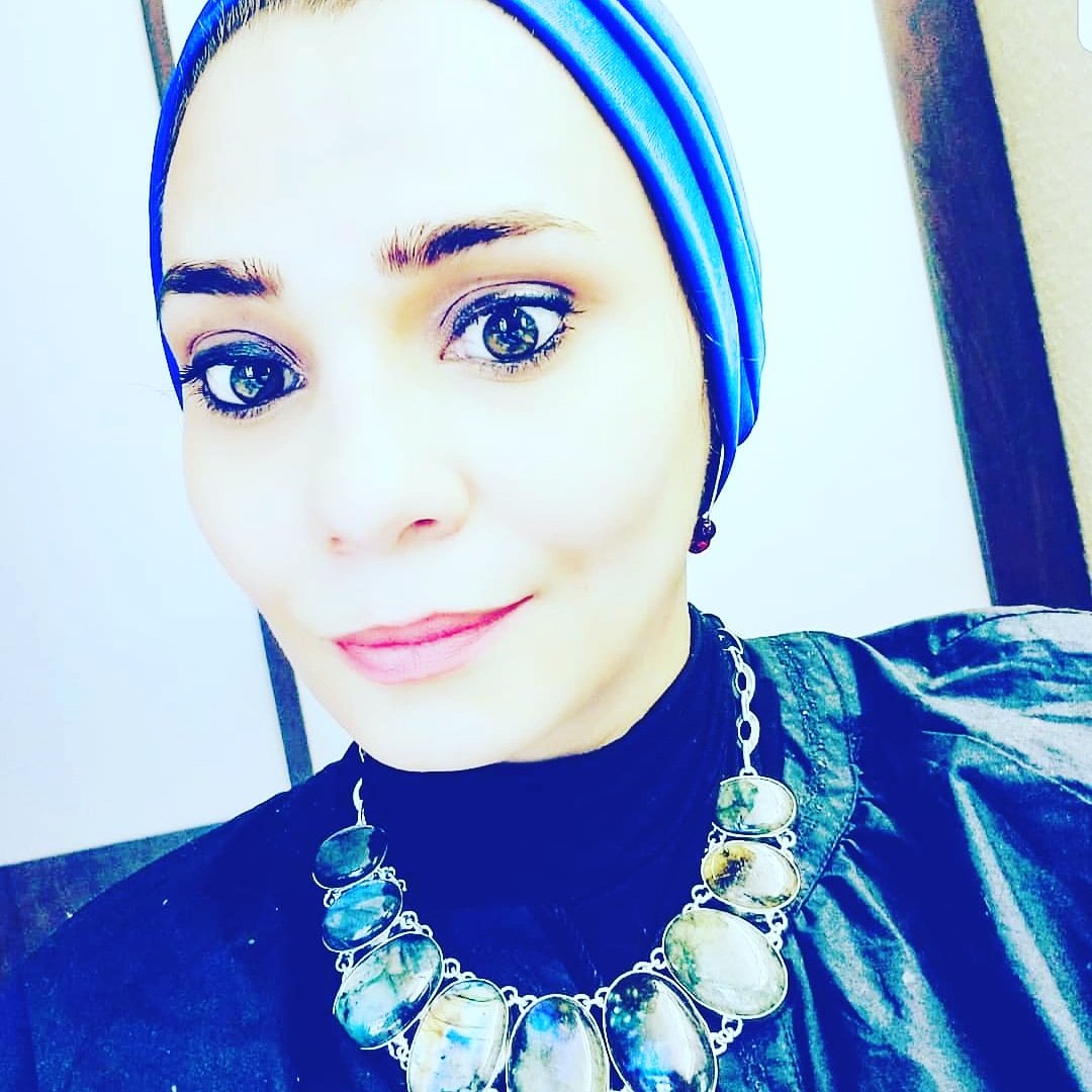 All4Hamed's tweet photo. But seriously, Love me or hate me what you see is what you get .This is my resting bitch face... 😉😚😂 #alhmaduillah #hellotomyhaters. https://t.co/EYQPvyo4eP