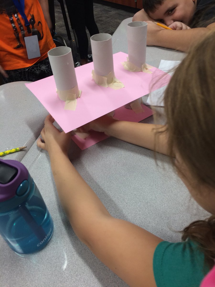 Monica89130870's tweet image. Building using Physical Properties in 2nd #funbuilding

@mrsparinello 
@AnaDiaz_I17