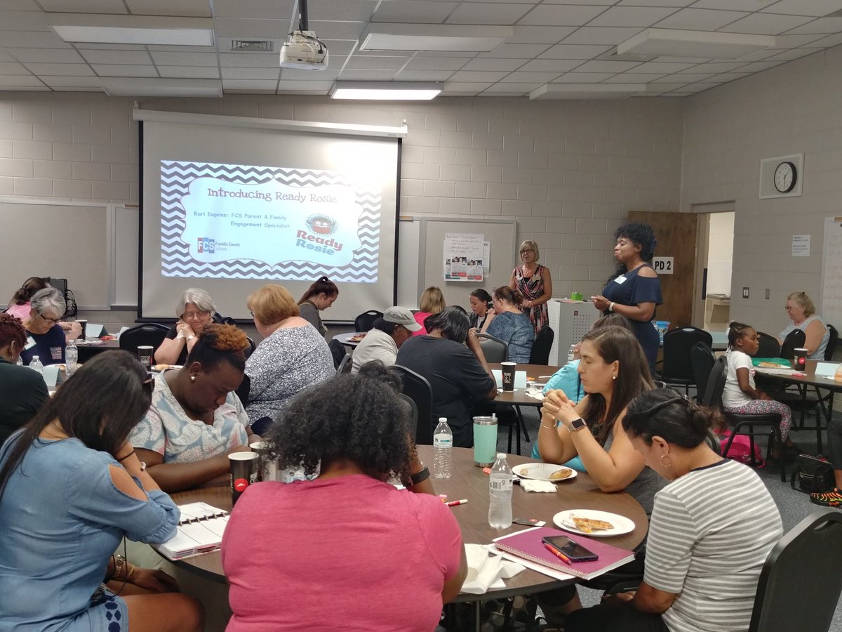karidupreefcs's tweet image. FCS is so excited to partner with our local child care centers and Pre-K teachers in launching our new parent and family engagement tool-Ready Rosie! ❤❤🎉 @FCSHawthorne @FCSchoolsNC @ReadyRosie