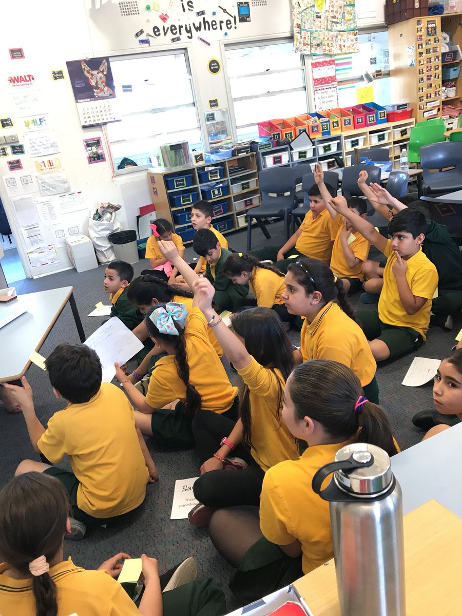Classroom teacher tweet media