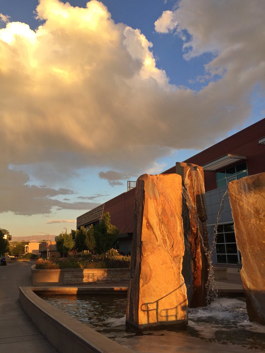 ColoradoMesaU's tweet photo. Enjoying the last few evenings of summer ☀️ https://t.co/Q4oZxEnt1p