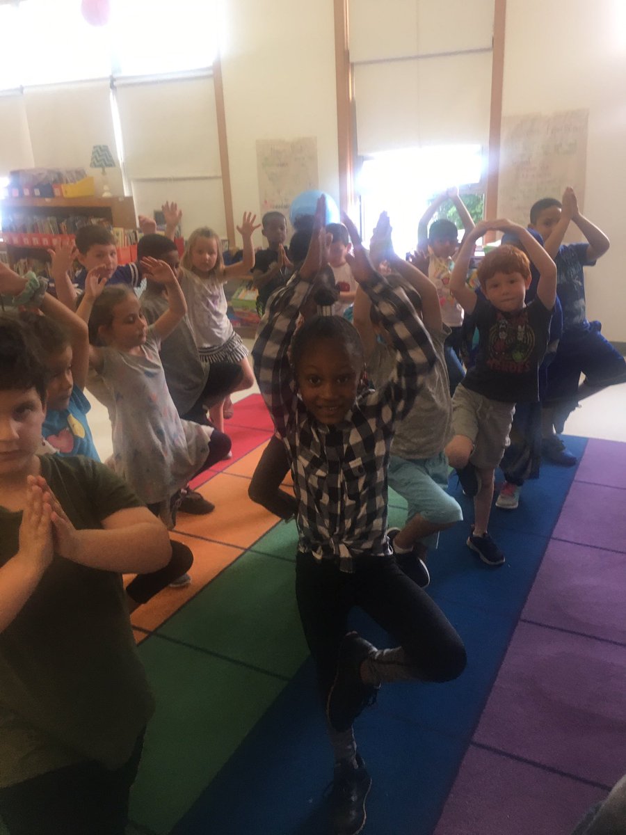 Yoga and stretch break after working hard on our writing! <a href="/syracuselatin/">Syracuse Latin</a> <a href="/SyracuseSchools/">Syracuse City School</a>