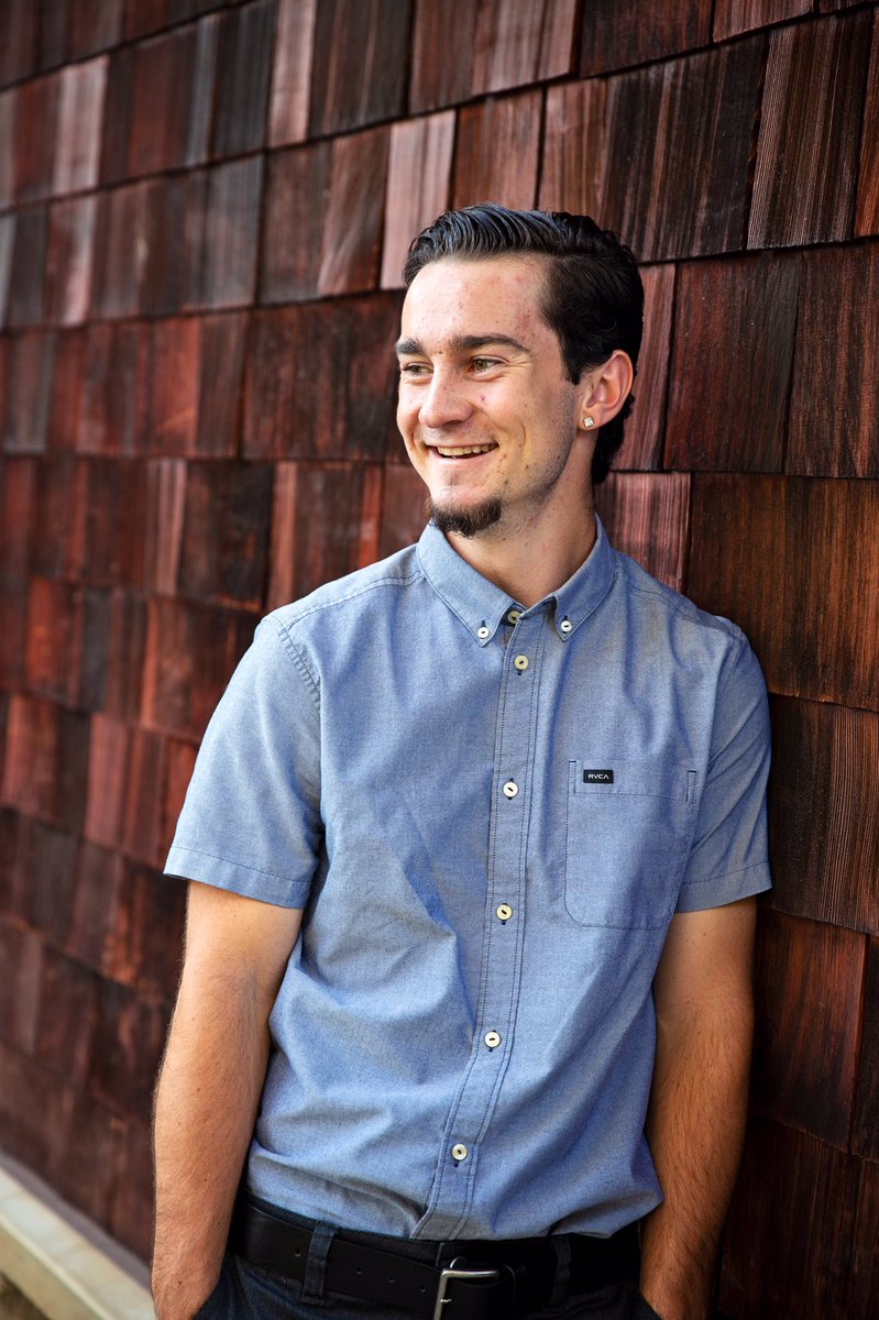 reider_samuel's tweet photo. Staying positive senior year😃✨📷 https://t.co/HCabqbifz3