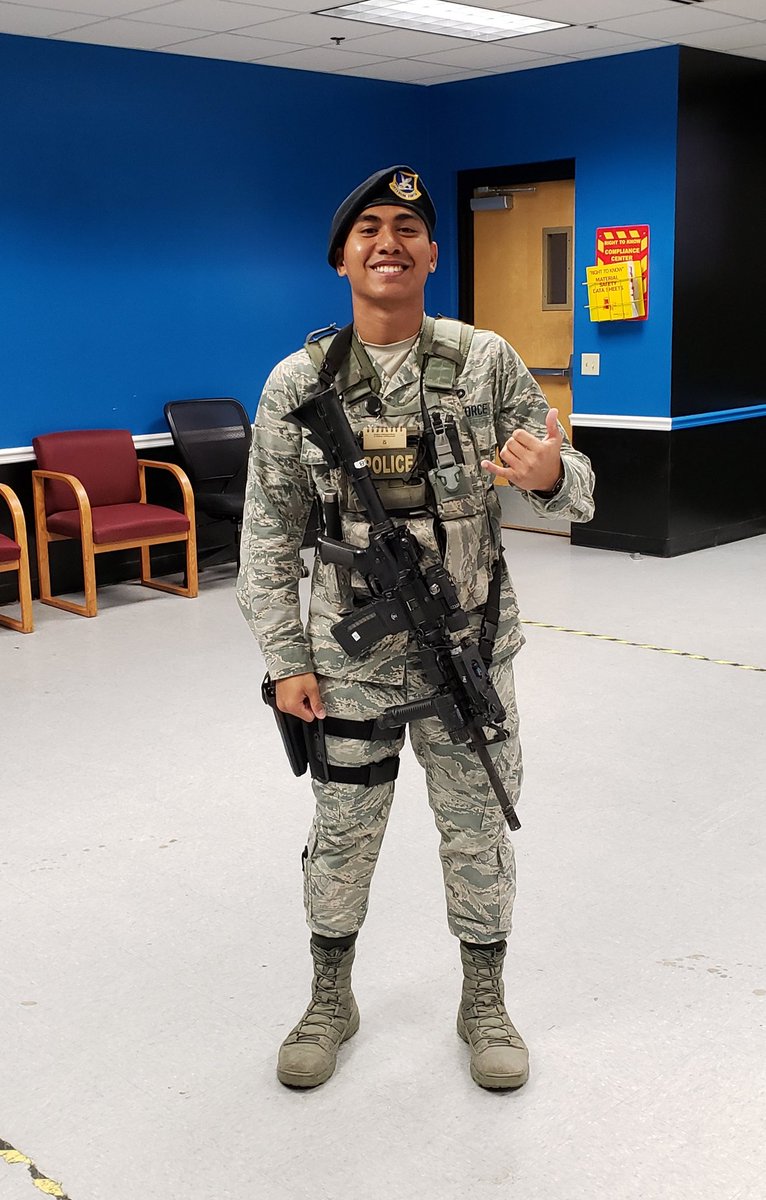 eda_jeremy45's tweet photo. On this this Airman Eda turns 19 and the United States Air Force turn 71.
#2birthdays
#Military
#September
#AimHighFlyFightWin https://t.co/k6mx0er87S