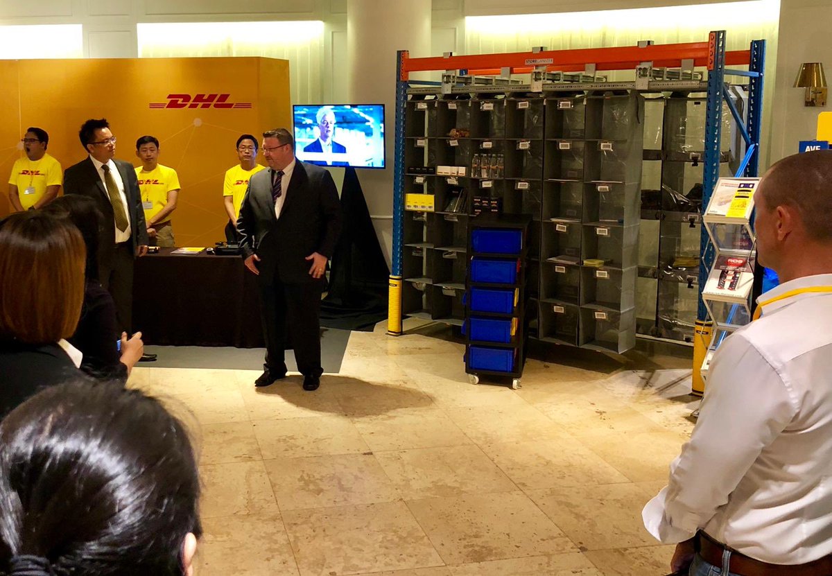 Storeganizer's tweet photo. Experience @Storeganizer and their partner @Tellus_mobilux @DHLsupplychain #Thailand customervent #visionpicking #visualpicking #storeganizer https://t.co/AzHSA71m1a