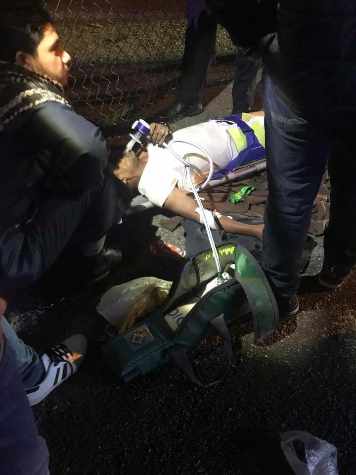Reports suggest a car swerved into a crowd of Muslims outside the The Hussaini (Balaghiya) Association in Cricklewood, with 5 injured (3 seriously). Eye-witnesses apparently suggest perpetrators were heard shouting anti-Islamic sloguns.
m.facebook.com/story.php?stor…