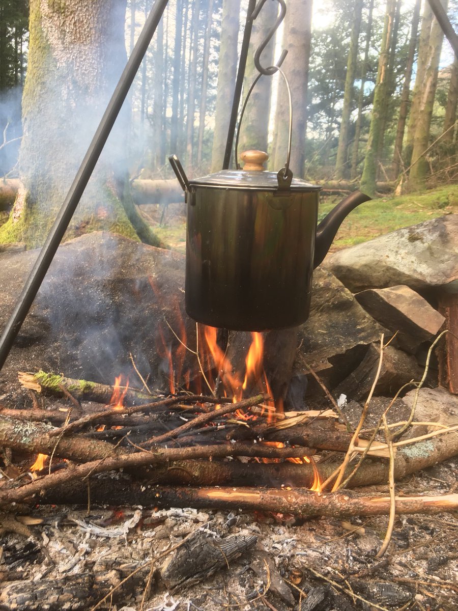 wildcampingint's tweet image. #wildcamping in #Wales in our #treetent 😀