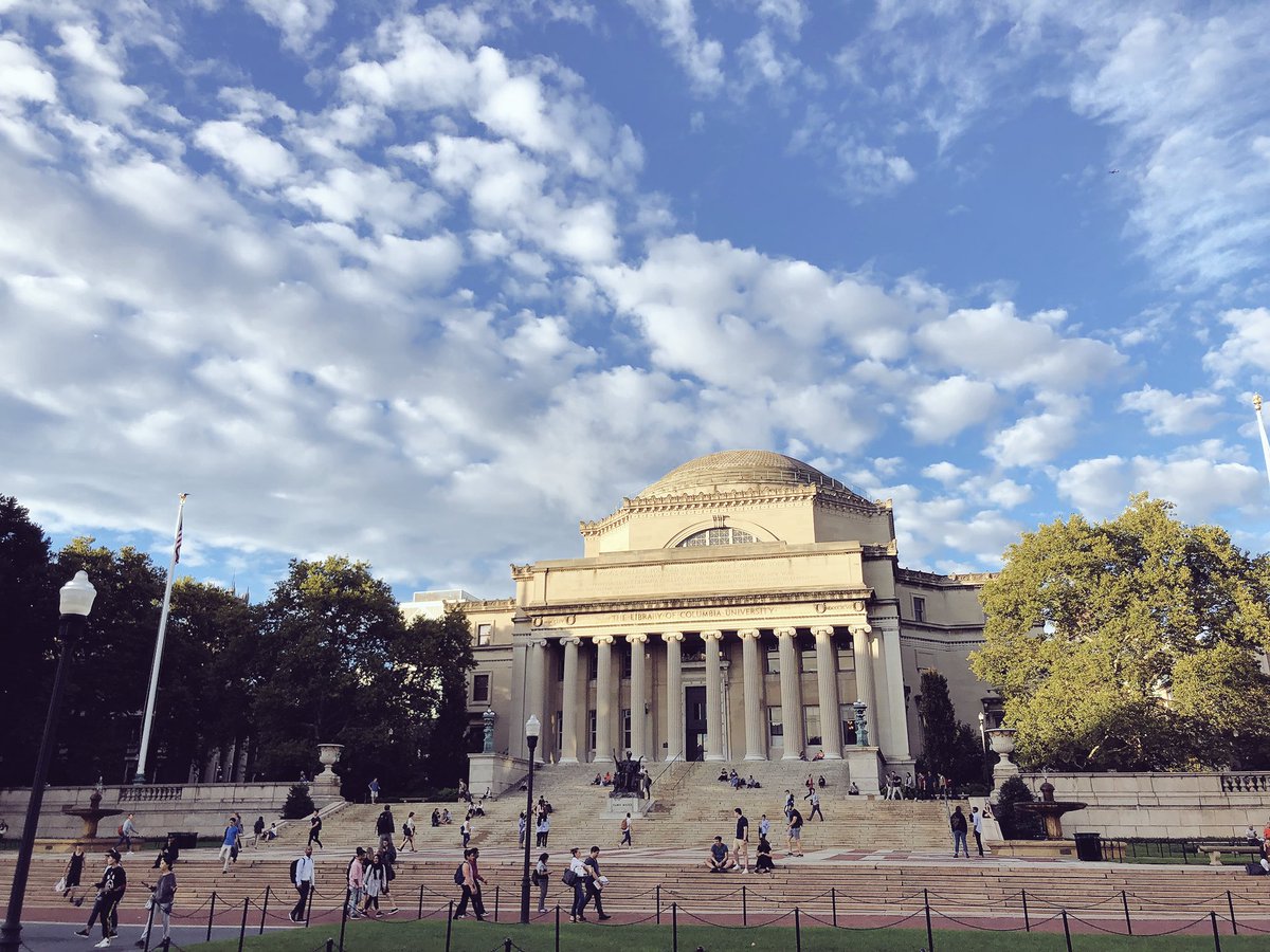 Thanks to @ConvergenceTR and @CU_SPS_Sports for welcoming @Cnyari and me to speak with the #CUSDig class today. I always leave campus inspired by the next generation of #SportsBiz professionals!