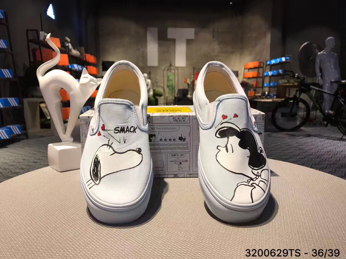 custom shoes shop near me