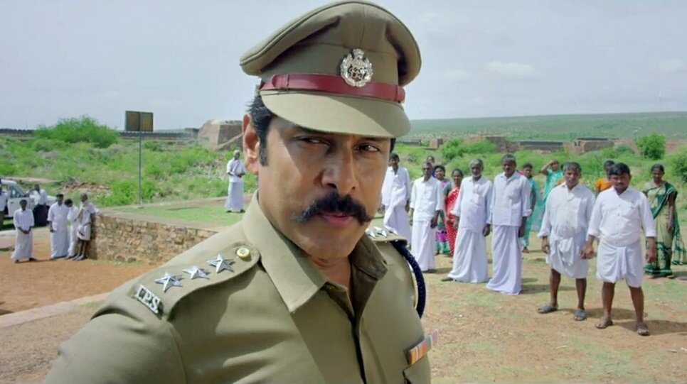 ChiyaanBloods's tweet photo. https://t.co/z3PjzQIZyn
#SaamySquarePromo
மலையா இருந்தாலும் மோதி பாக்கலாம்...
பகையா இருந்தாலும் பழகி பாக்கலாம்ன்றவங்க...
மட்டும்
என் பின்னால வாங்க...🔥
அருவா எடுத்துட்டு போகலாமா...🗡
அறுச்சாமி வாராம்ல எவனும் ஆடாக்கூடாது நாங்க ஆடுரோம் வேடிக்க மட்டும் பாருங்கடா.....😉 https://t.co/Tt3kxBmFnF