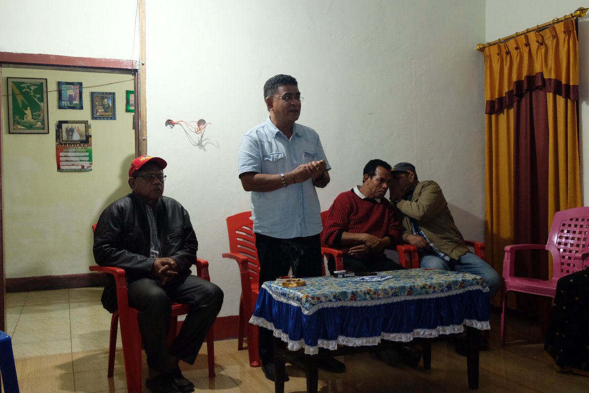 AndreasPareira's tweet photo. Karena saya akan mencalonkan diri lagi sebagai Anggota DPR Pusat. Terima kasih atas sambutannya.
Salam AHP.

#DPRPusat #PDIPerjuangan #Flores #Lembata #AlorPantar #NTT1 #Jokowi #Ngada #AndreasPareira https://t.co/FkkVI7XPJA