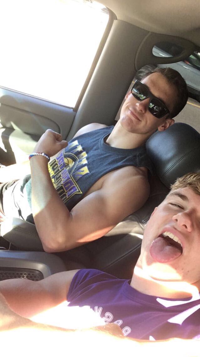 Blake_Heller's tweet photo. Happy birthday to my lifting buddy, best friend, and brother ❤️ https://t.co/gkZCMhc9Ht