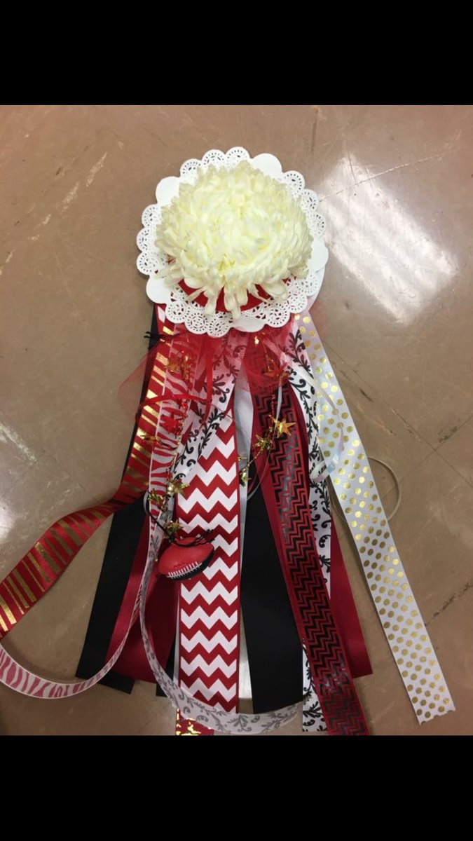 Wednesday is the last day to order a Homecoming Mum!