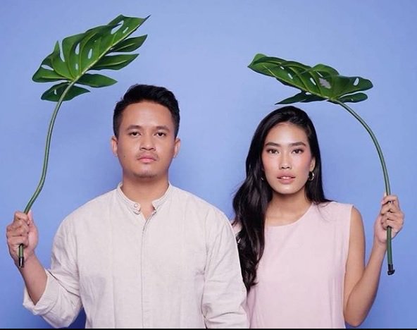 Lagu ANDAI BINTANG adalah lagu terbaru dari <a href="/alikaislamadina/">K. Alika Islamadina</a> yang berduet dengan <a href="/barsenabest/">BB</a>. Lagu ini sebenernya sudah dibuat di tahun 2014 dibantu <a href="/ifa_fachir/">Ifa Fachir</a>, I-Listeners. 
cc: <a href="/barsenaddictID/">Barsena Bestandhi</a> <a href="/alikapict/">ALIKA ISLAMADINA</a>
#10LaguKeren sama <a href="/dinajanidya/">#SiarannyaDINA</a> #IRadioNetwork #SiarannyaDINA