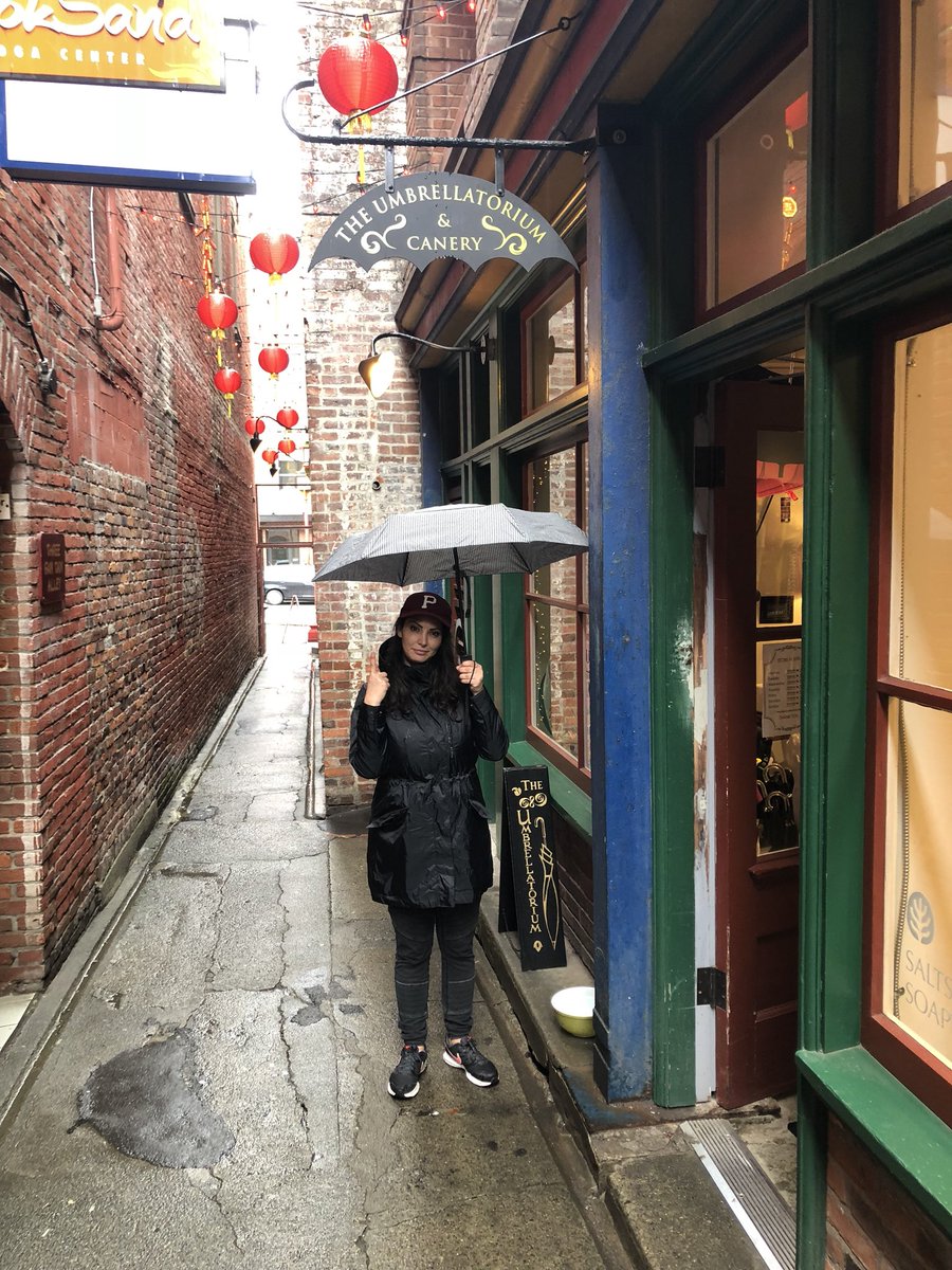 GinaGrad's tweet photo. Still laughing at the name of this shop in Victoria BC. It is exactly awesome. #CarollaCruise #CAST3 https://t.co/8eDSfagMSG