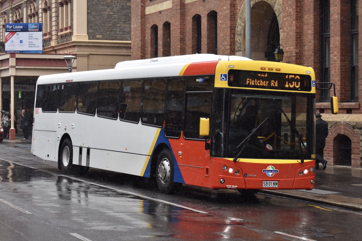 cjsheldon2012's tweet image. The first locally produced Scania K320UB, Bustech VST has finally entered service, as 1981 with Torrens Transit, seen here today on a 150 to Osborne. #Adelaide #Bustech #PrecisionBuses
