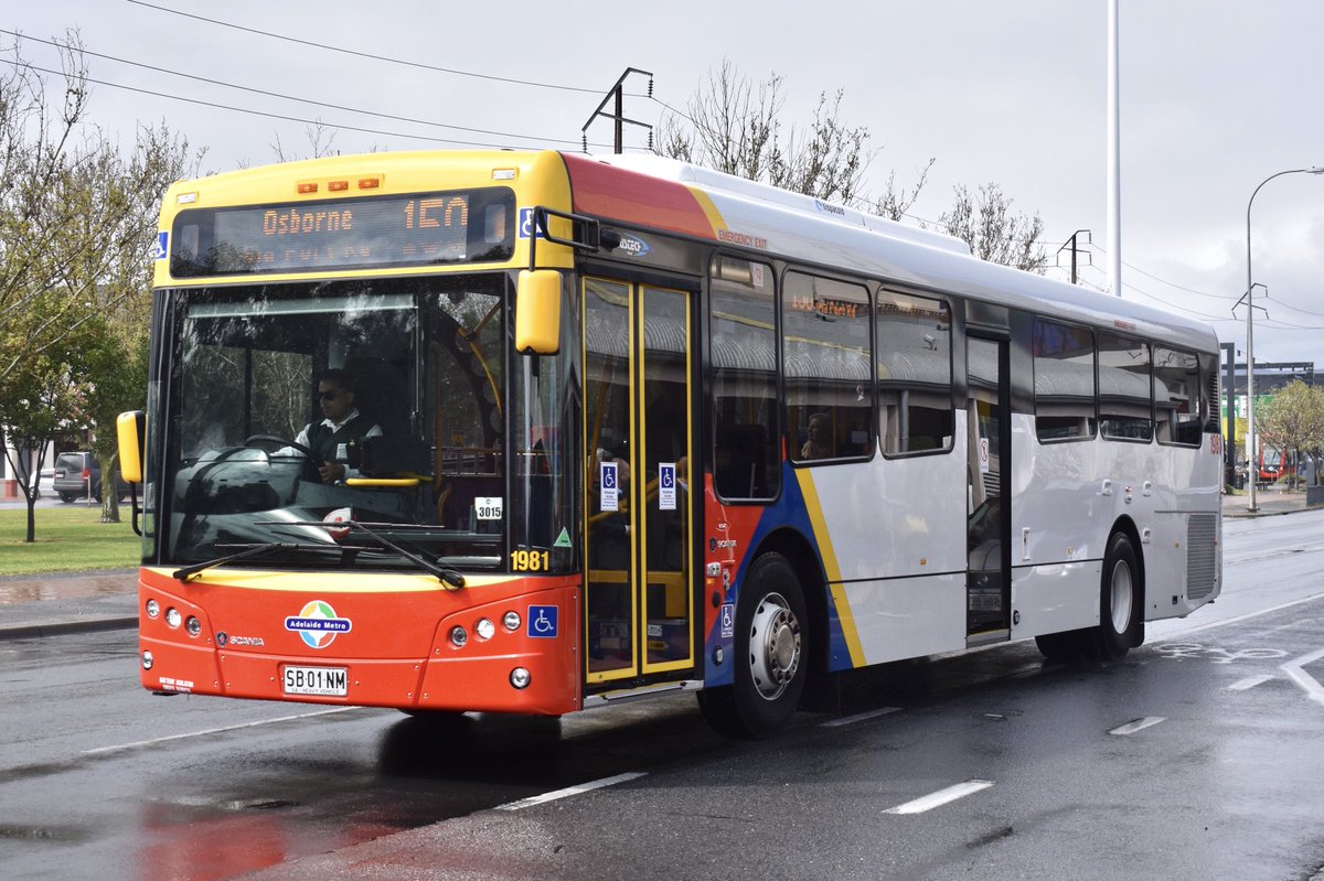 cjsheldon2012's tweet image. The first locally produced Scania K320UB, Bustech VST has finally entered service, as 1981 with Torrens Transit, seen here today on a 150 to Osborne. #Adelaide #Bustech #PrecisionBuses