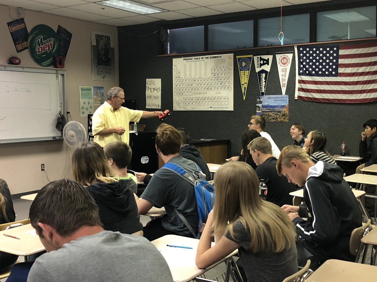 DicksonSyd's tweet photo. Great day visiting schools in Emery School District. Happy, engaged, students and teachers; school leaders persistently focused on improving student outcomes. #uted @TiffanyUTed @RepWatkins @albrecht https://t.co/LGcUeGIqle