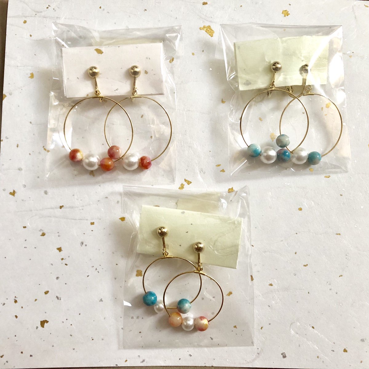 cafe_TYLTYL's tweet photo. 《雑貨販売》

学祭のお残りあります
イヤリング、ピアス付け替えします🙆‍♀️
値下げして1つ300円での販売
リプライかDMでご連絡下さい！

#nidfes2018 https://t.co/NhM6XzJbPC