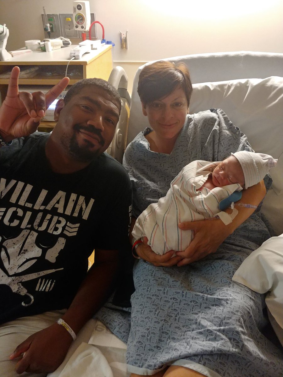 Chris Tucker ⭐⭐⭐⭐⭐⭐ tweet media