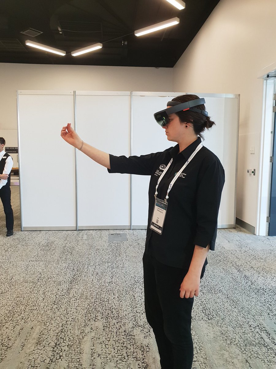 Team UOW show off the Desert Rose House to visitors at the Australian Engineering Conference #EngineersAustralia