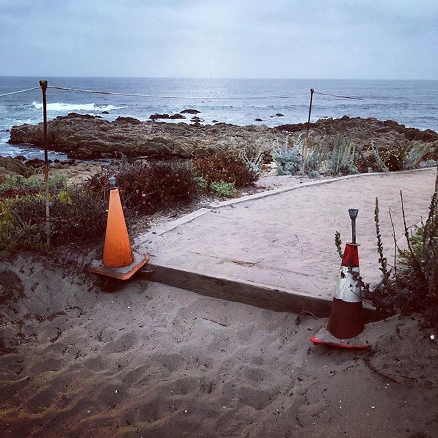 ConesAlone's tweet photo. Beach views. Sunset Dr, Pacific Grove, CA. #Trafficcone #safetycone #beach #boardwalk https://t.co/5qyN1ZUu6c https://t.co/Ebf25P4Dkd