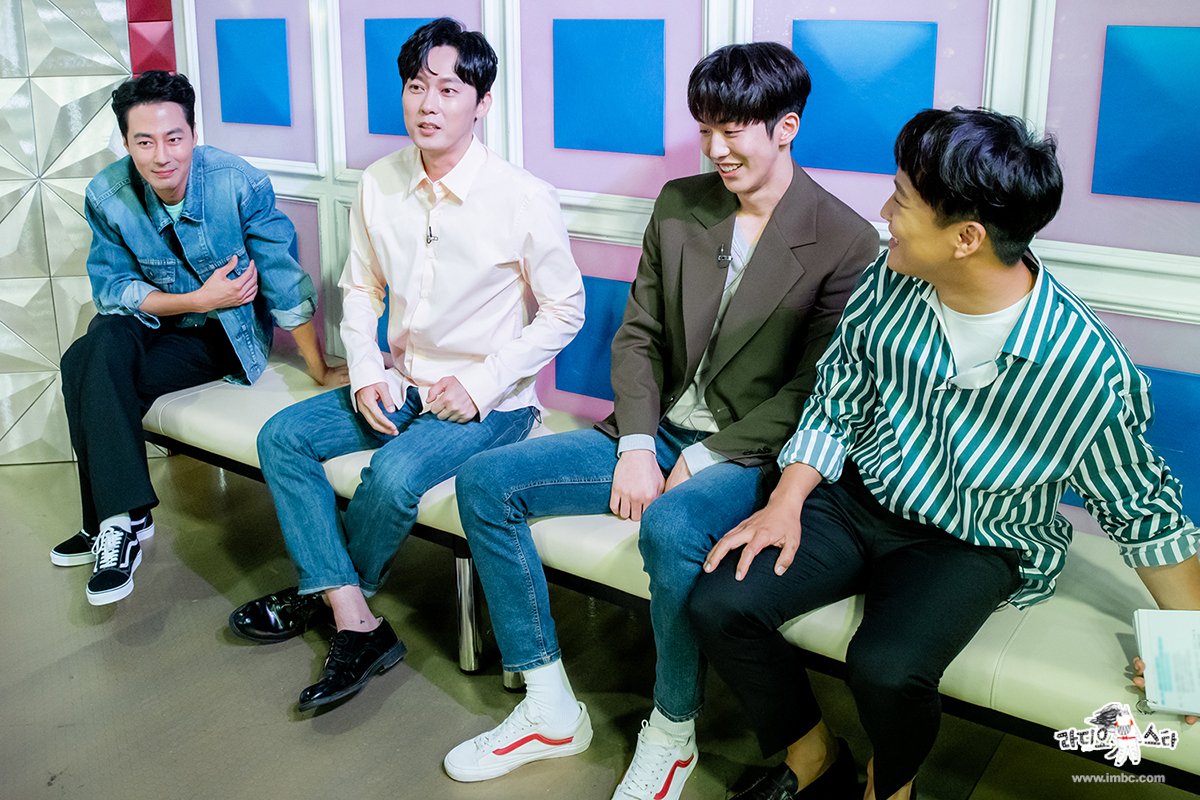 withMBC's tweet image. 드디어 만난 #차태현 과 #조인성 2주 분량으로도 부족할 수도😆 #라디오스타 #박병은 #남주혁 #본방사수