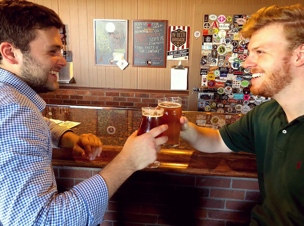 TwoDEEPBrewing's tweet photo. Cheers to #humpday🐫 🍻
Did you know TwoDEEP is now serving cocktails? Stop in and grab your favorite.... an Old Fashioned, wine, champaign, beer margaritas, and more!

#cheers 
#twodeepbrewing 
#intwodeep
#drinkindy 
#drinklocal https://t.co/jalaXgqlbk
