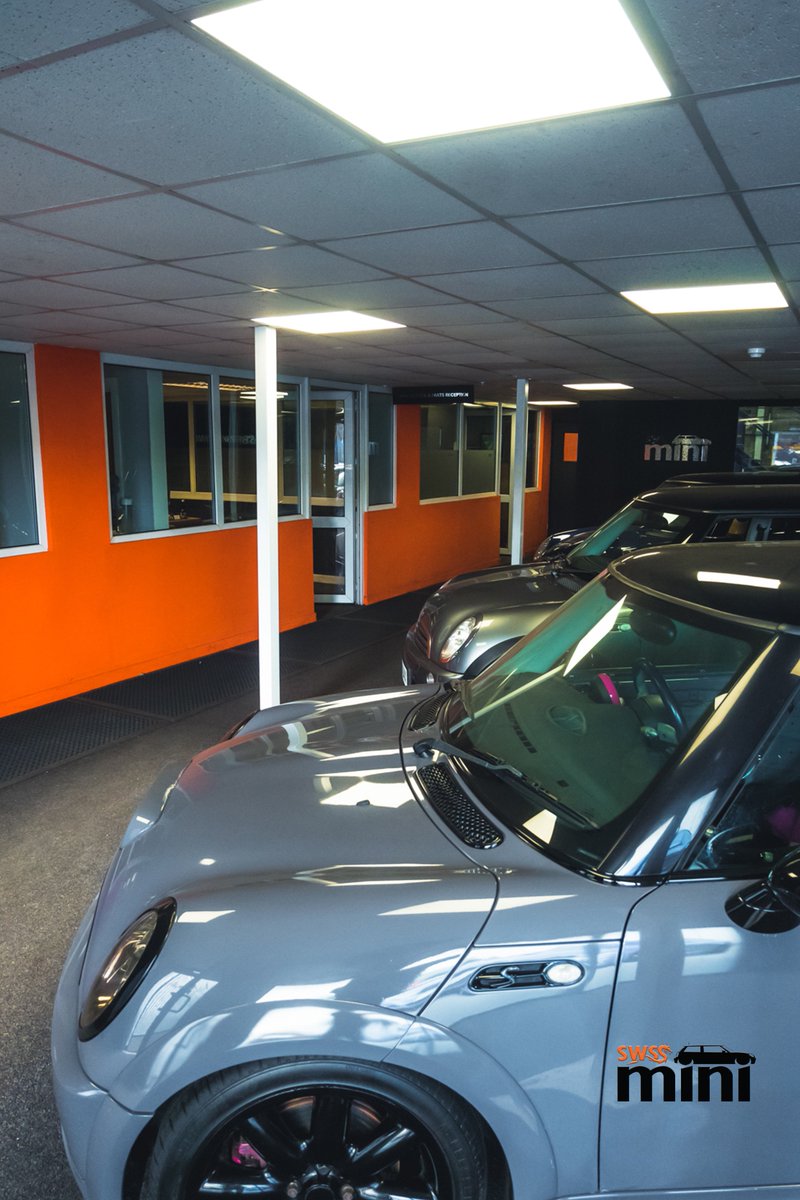 swssmini's tweet photo. We've recently updated our Showroom, showcasing a selection of Minis and providing comfort while your car is in for a service!
Contact SWSS MINI to find out more about the services that we provide!
#SWSSMINI #mini #jcwmini #Cardiffcity #cooperS #WelshMiniGroup #cardiff https://t.co/1WpMZi1AcI