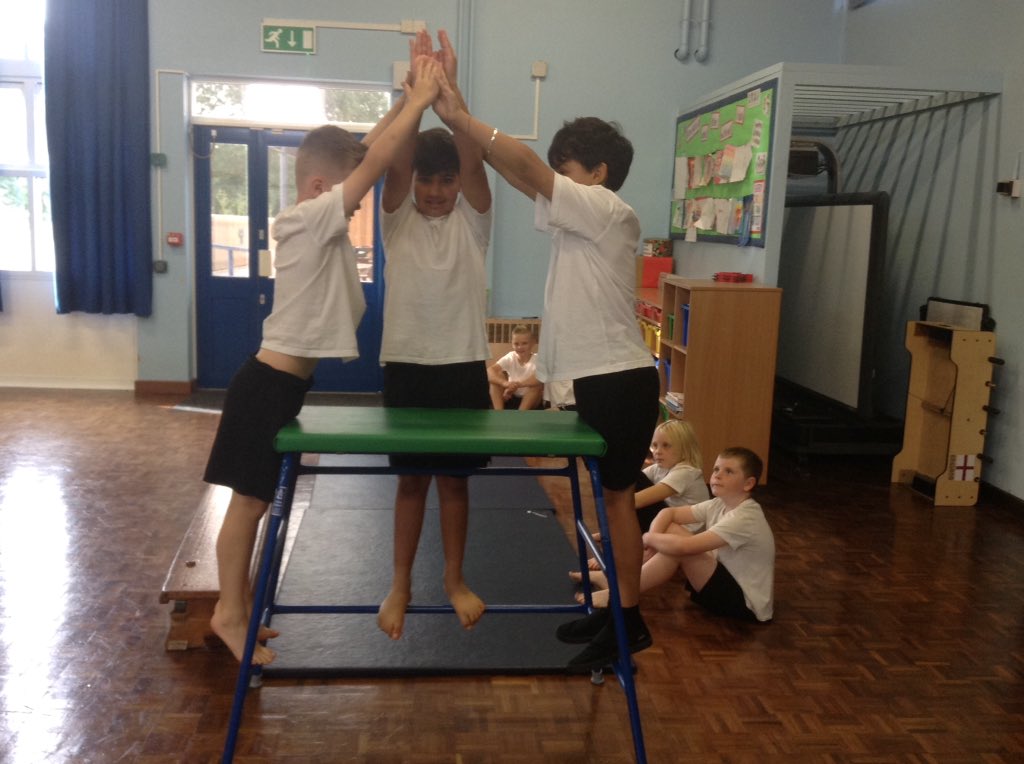 latimerprimary's tweet photo. Another fantastic Gymnastics lesson in 4AF this morning! We applied our knowledge of asymmetrical balances from last week and collaborated with each other to create symmetrical balances! #latimerpe #4afpe #symmetrical #balances #gymnastics #collaboration https://t.co/tVIwADhmGl