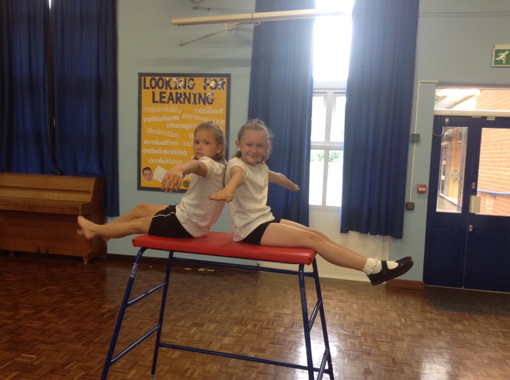 latimerprimary's tweet photo. Another fantastic Gymnastics lesson in 4AF this morning! We applied our knowledge of asymmetrical balances from last week and collaborated with each other to create symmetrical balances! #latimerpe #4afpe #symmetrical #balances #gymnastics #collaboration https://t.co/tVIwADhmGl