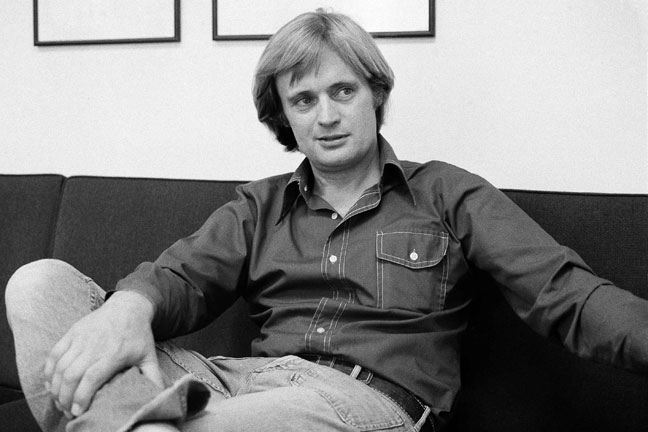 Happy 85th birthday to actor and musician David McCallum, born 19 September 1933. 