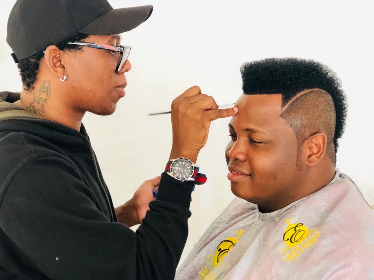 RealMshunqisi's tweet photo. Getting ready #mshunqoalbumloading #embelesh https://t.co/GZnFVRkvFv
