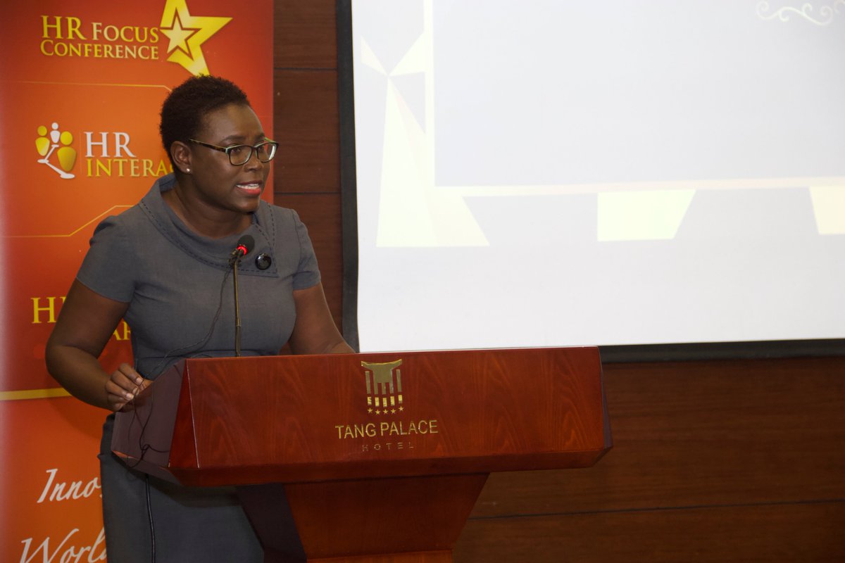 HRFocusU's tweet photo. Our MC, @serwaharthur the General Manager of @FocusDigitalGh, publishers of @HRFocusMag has been doing an amazing job at steering affairs at the summit! 

#HRChangeMakers #HR #ChangeMakers #Change #HRFocus #HRFocusInteractive #HRInteractive https://t.co/wKghvxhtEZ