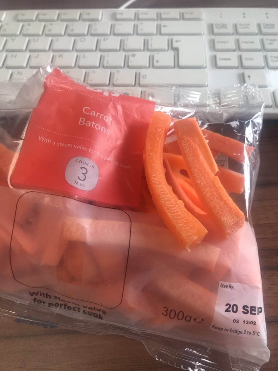 missmkfit's tweet photo. @coopuk ... every time I buy the carrot batons from your Kingsteignton store they are dry as hell! 😡😡😡 https://t.co/8ef8OIPjoe