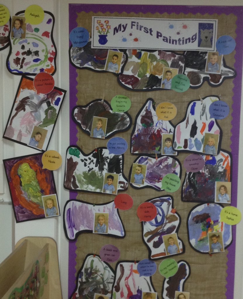 JESSPrimaryFS1's tweet photo. Exploring color at it's finest π¨ #jessprimary #eyfs #jessdisplay https://t.co/0LKacNGlGt